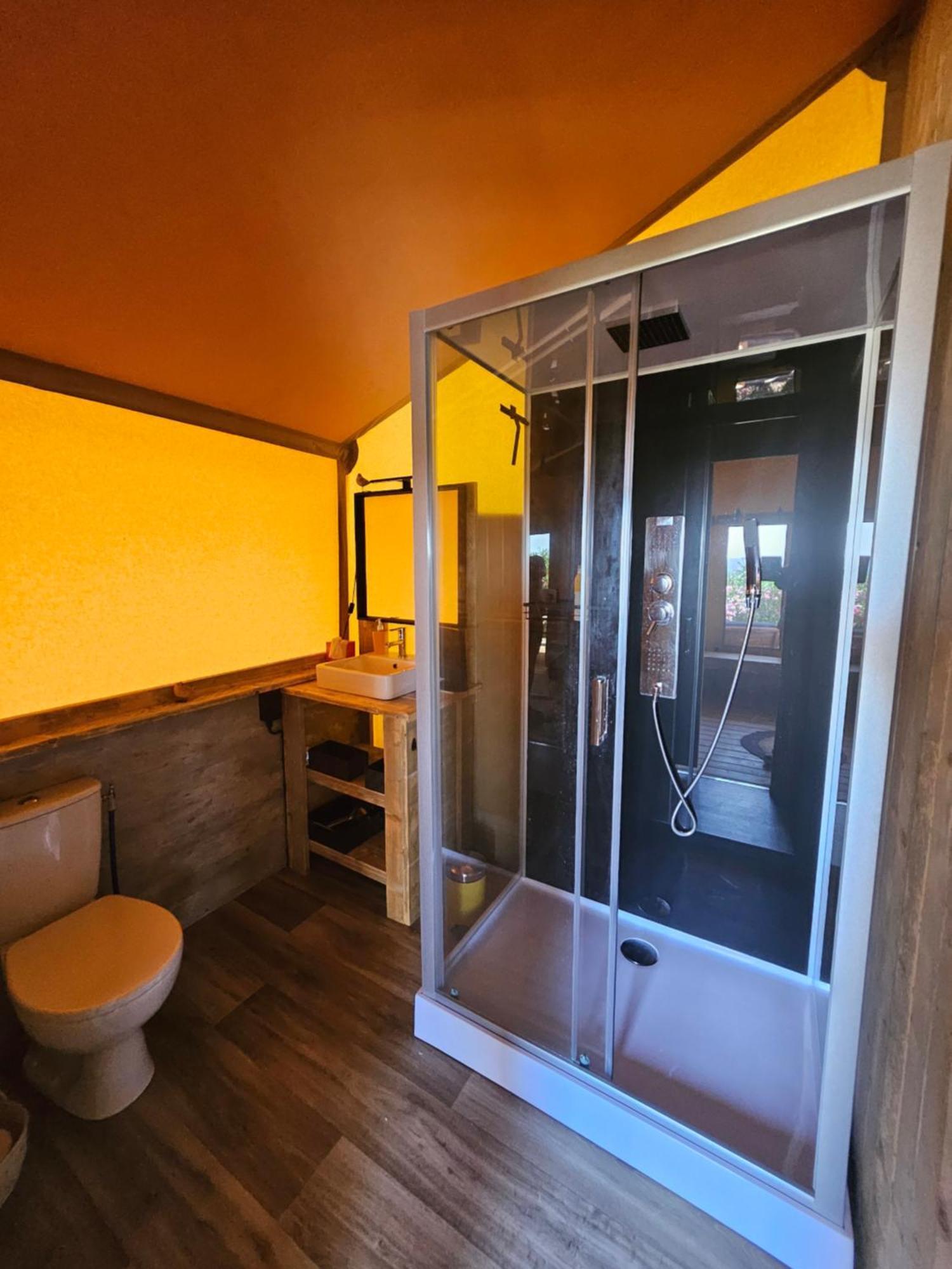 Domaine Du Chene Hotel Campagnan Kültér fotó